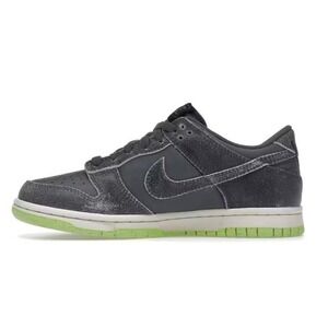 Nike‎ Dunk Low SE Halloween Cauldron Unisex Kids Size 12C